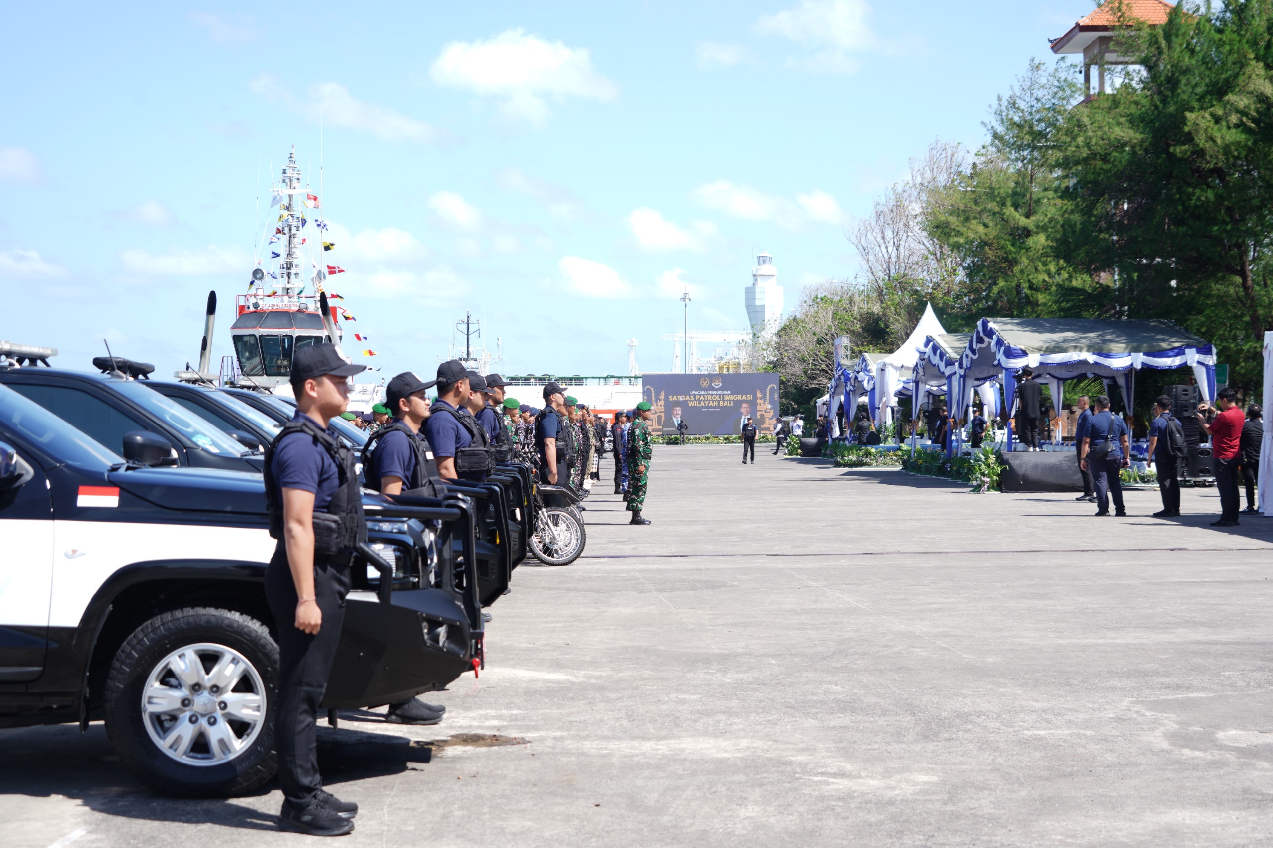 Imigrasi Kukuhkan Satgas Patroli di Bali untuk Jaga Stabilitas dan Keamanan Wilayah Imigrasi Kukuhkan Satgas Patroli di Bali untuk Jaga Stabilitas dan Keamanan Wilayah